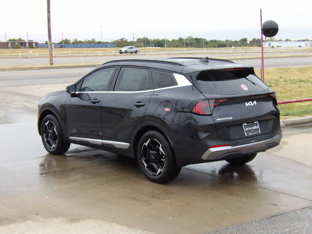 2027 Kia Sportage EX