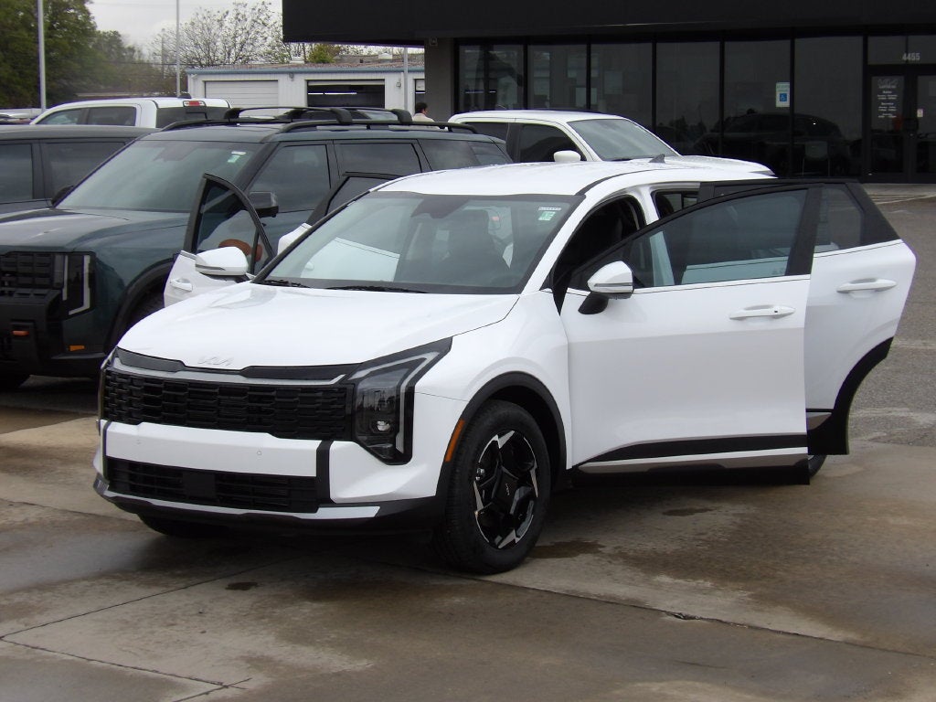 2027 Kia Sportage EX