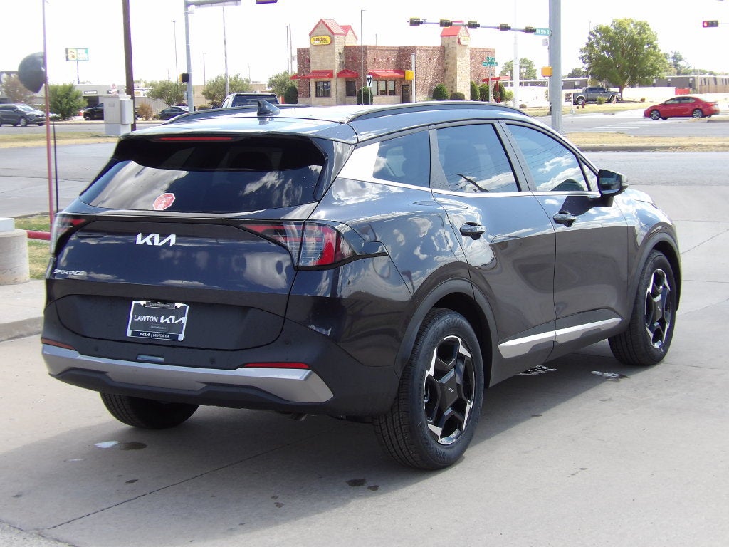 2027 Kia Sportage EX