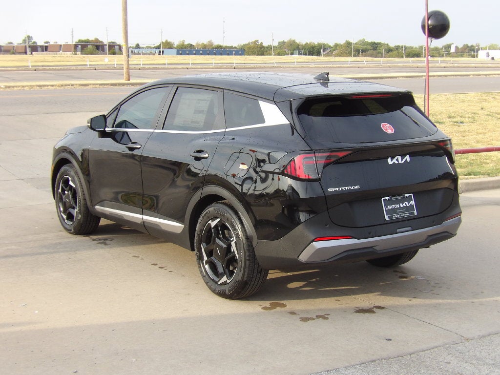 2027 Kia Sportage EX
