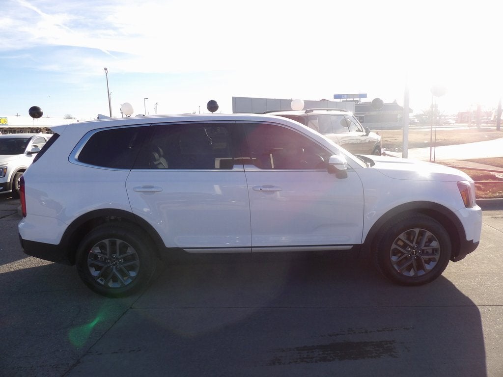 2025 Kia Telluride LX