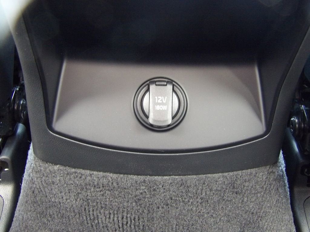 2026 Kia Sorento LX - Photo 23