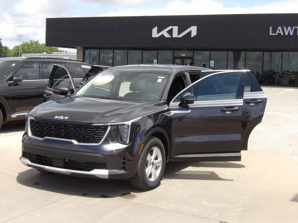 2026 Kia Sorento LX - Photo 25