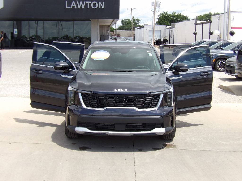 2026 Kia Sorento LX - Photo 26