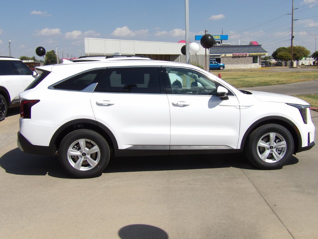 2026 Kia Sorento LX