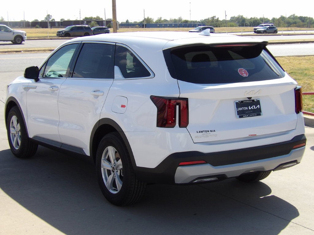 2026 Kia Sorento LX