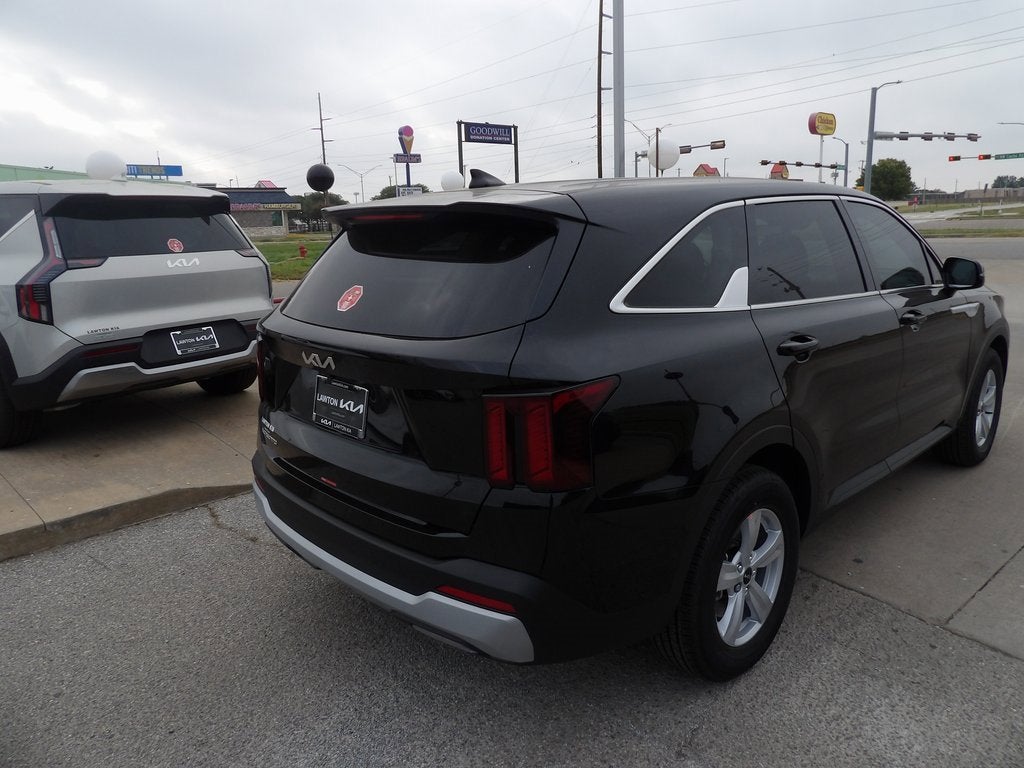 2026 Kia Sorento LX