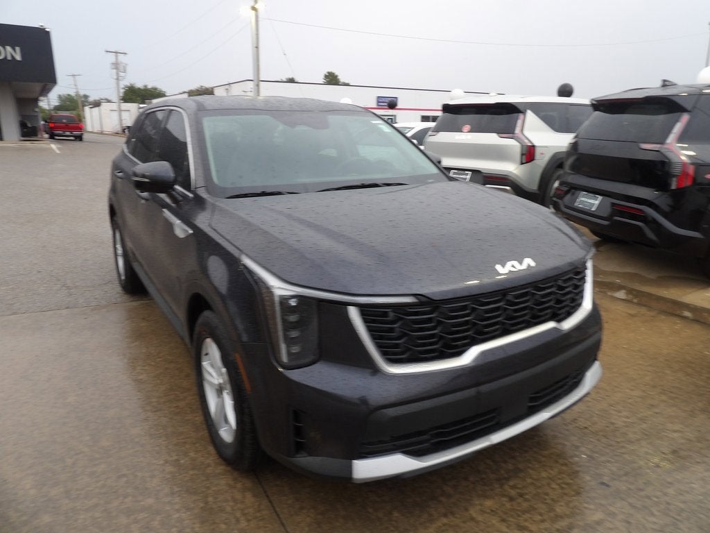 2025 Kia Sorento LX