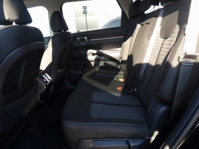 2025 Kia Sorento LX