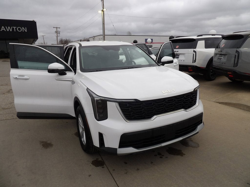 2026 Kia Sorento LX