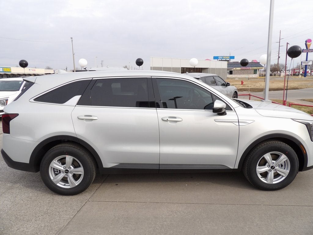 2026 Kia Sorento LX