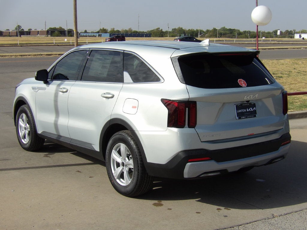 2026 Kia Sorento LX