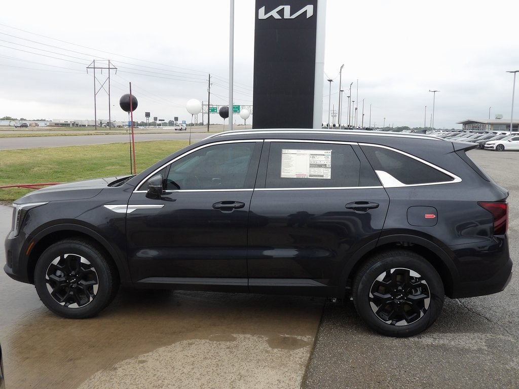 2025 Kia Sorento S