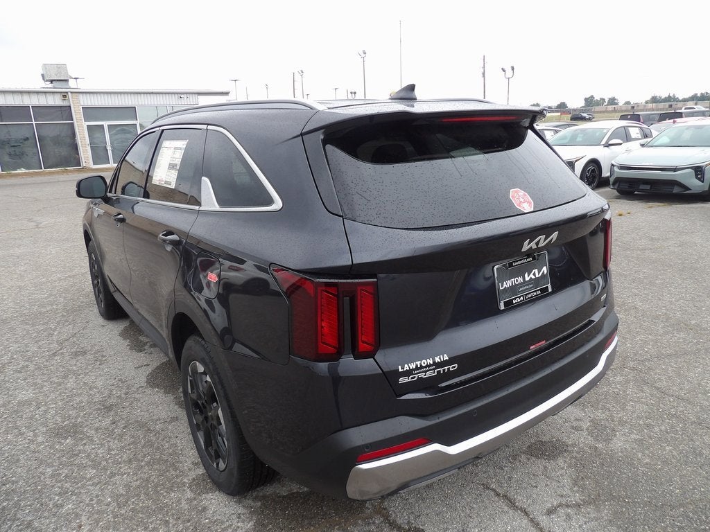 2025 Kia Sorento S