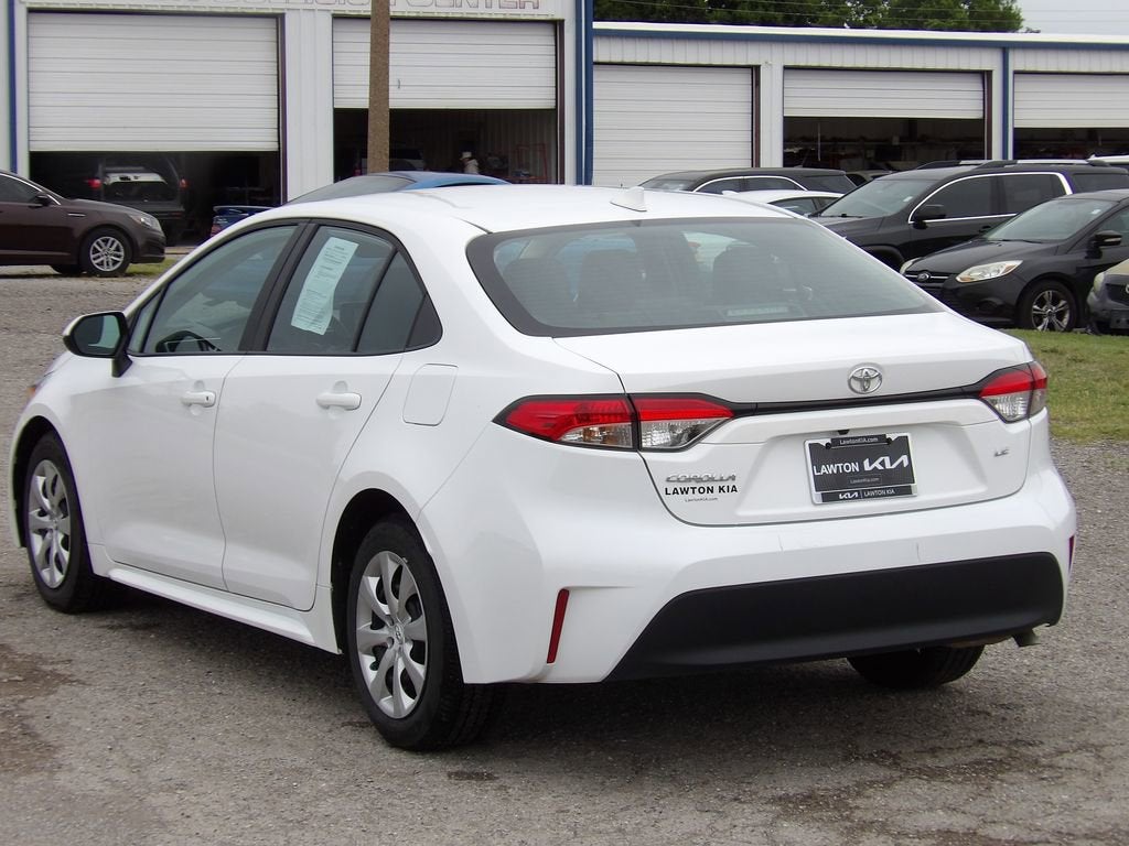 2025 Toyota Corolla LE
