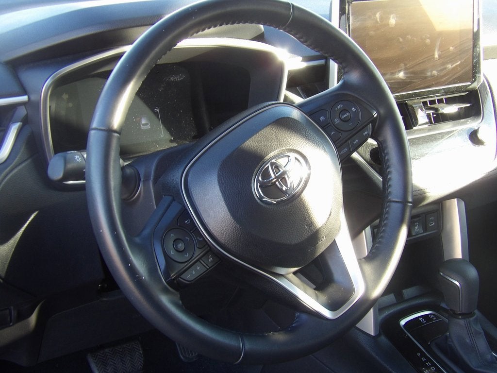 2024 Toyota Corolla Cross XLE