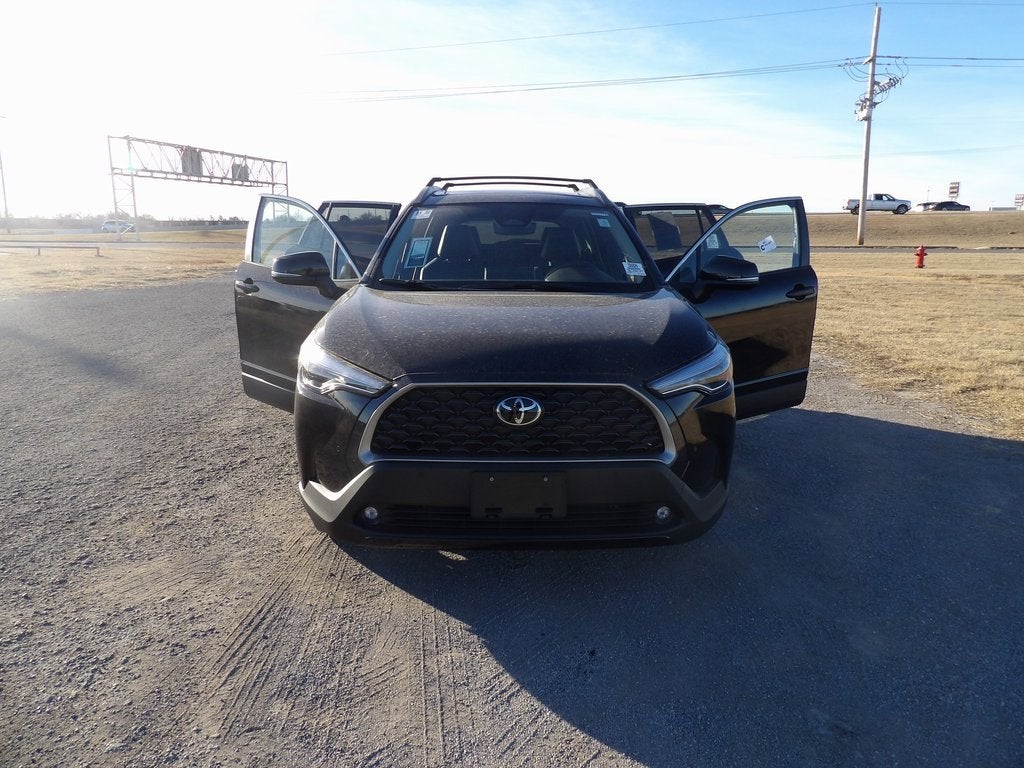 2024 Toyota Corolla Cross XLE