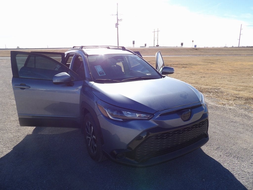 2024 Toyota Corolla Cross Hybrid SE
