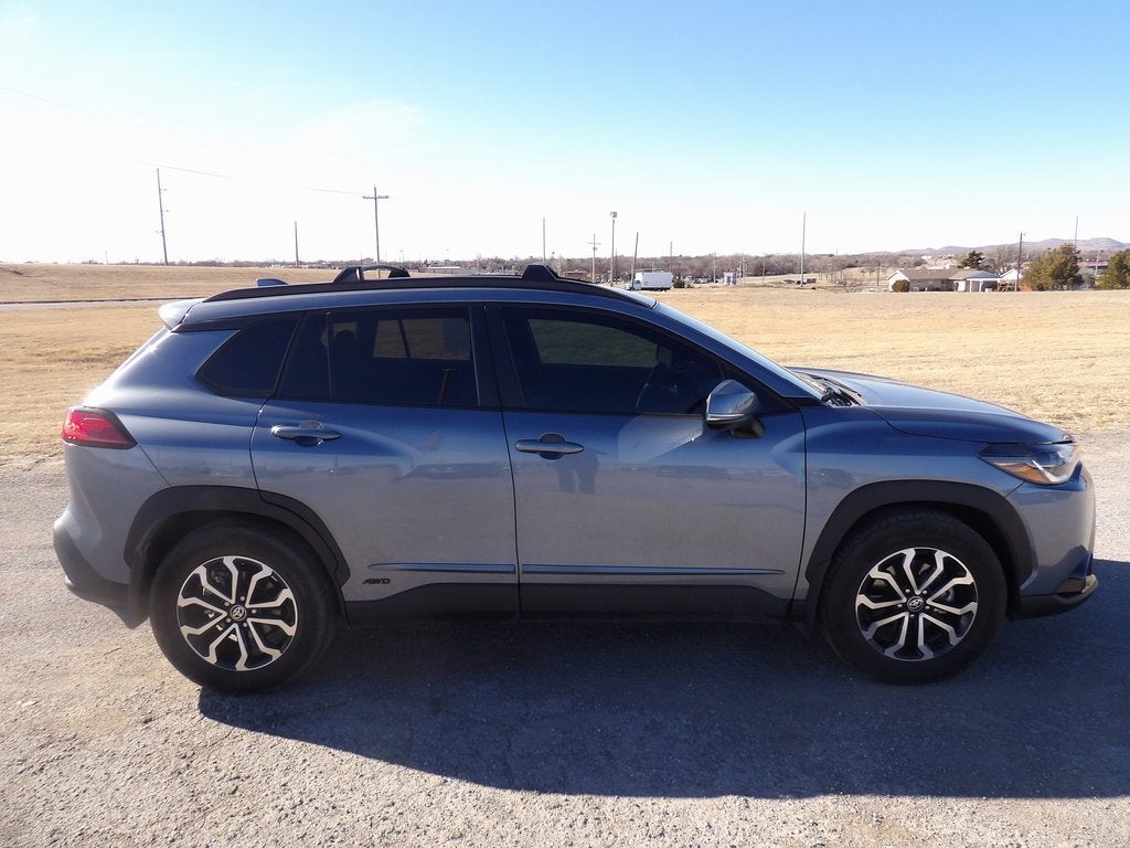 2024 Toyota Corolla Cross Hybrid SE