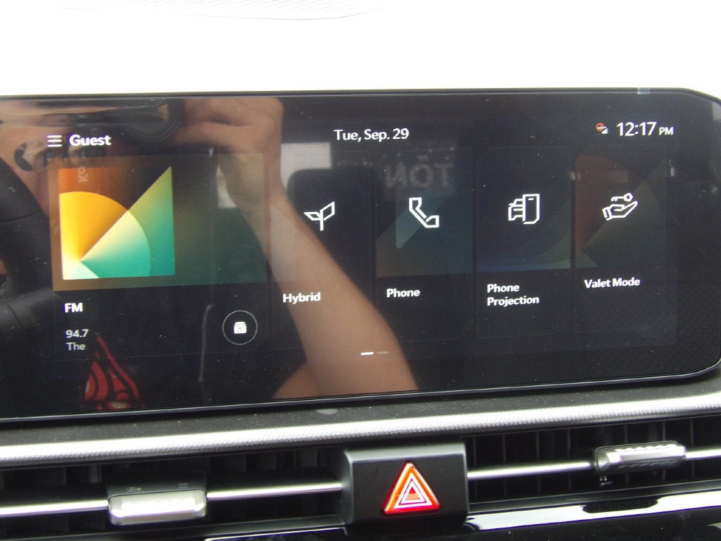 2027 Kia Sportage Hybrid LX