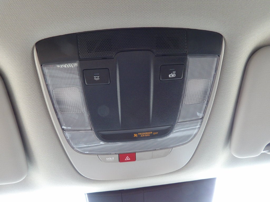 2027 Kia Sportage Hybrid LX