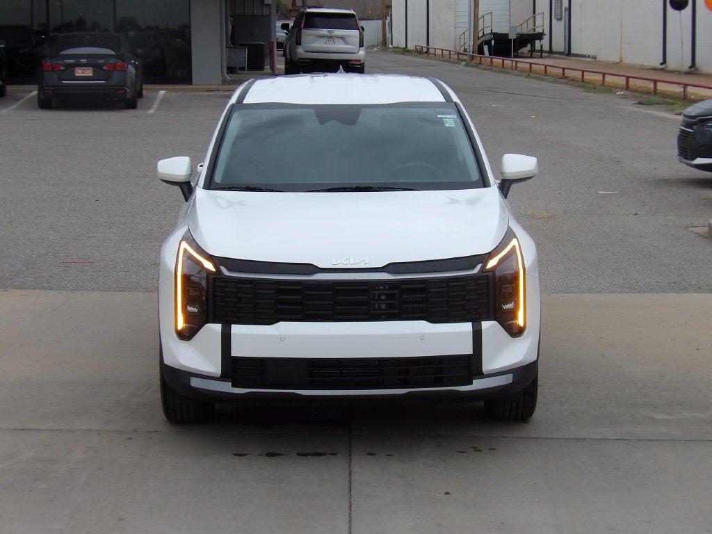 2027 Kia Sportage Hybrid LX