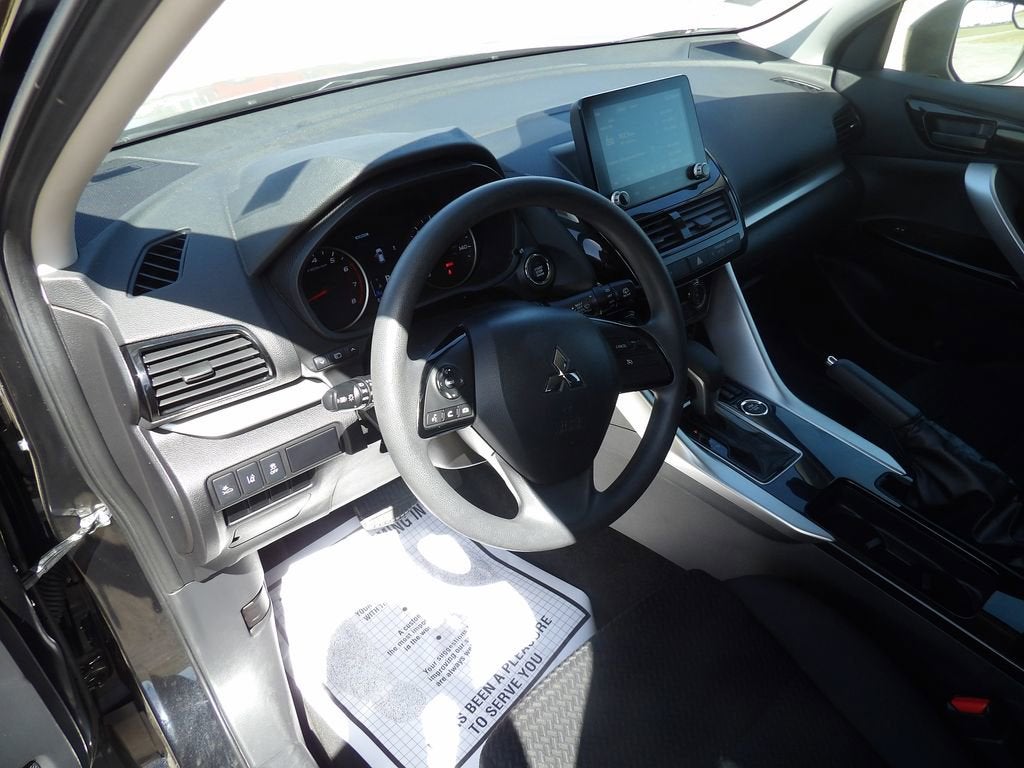 2024 Mitsubishi Eclipse Cross LE