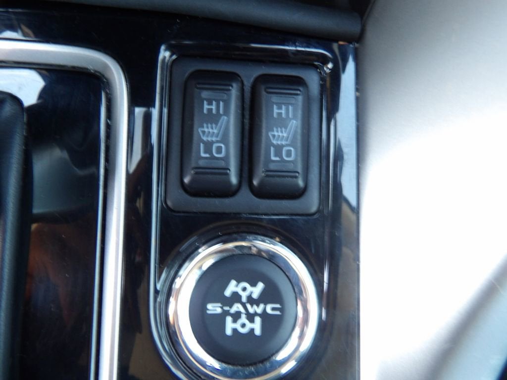 2024 Mitsubishi Eclipse Cross LE