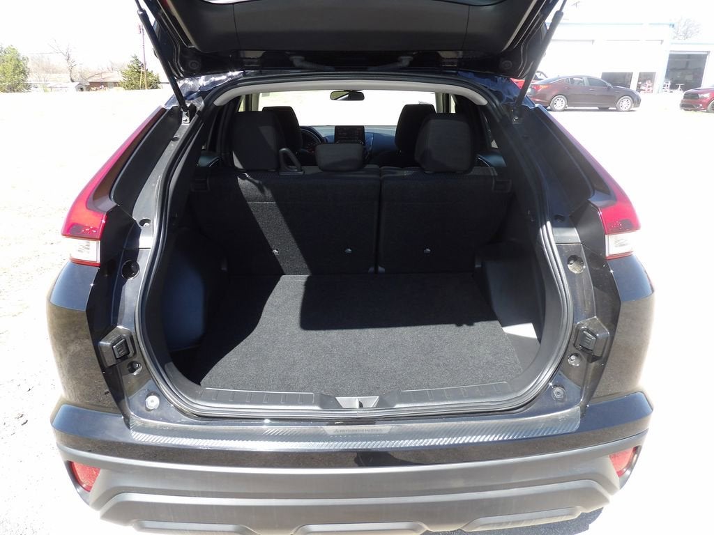 2024 Mitsubishi Eclipse Cross LE