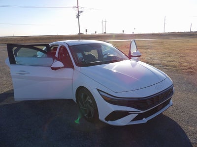 2024 Hyundai Elantra Limited
