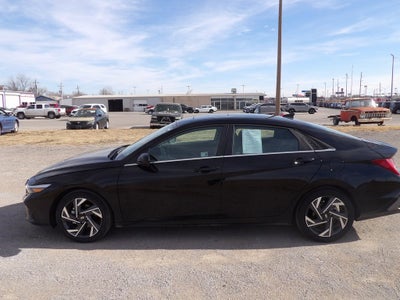 2025 Hyundai Elantra SEL Convenience