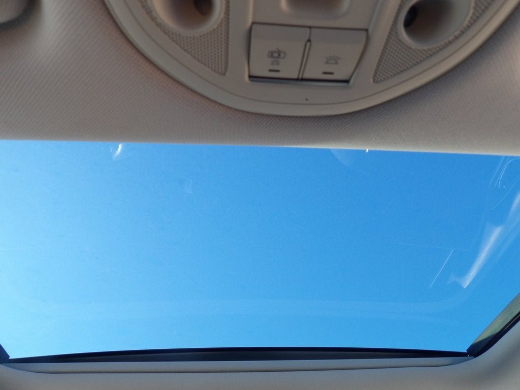 2022 Genesis G70 2.0T