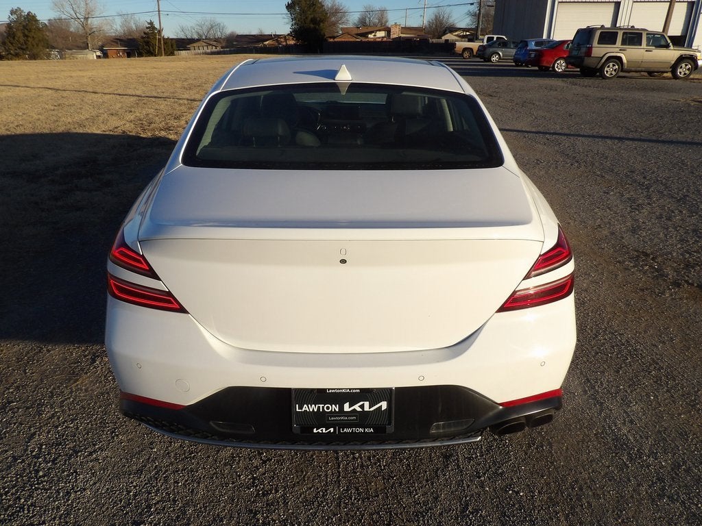 2022 Genesis G70 2.0T