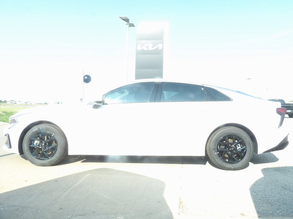 2026 Kia K5 LXS
