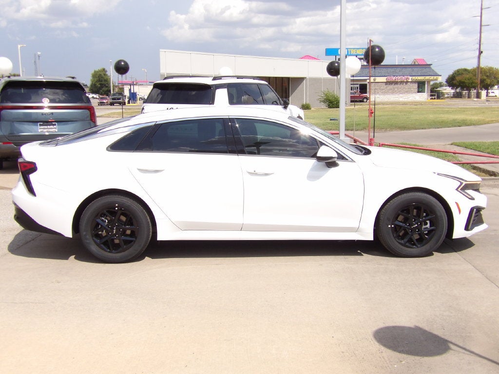 2026 Kia K5 LXS