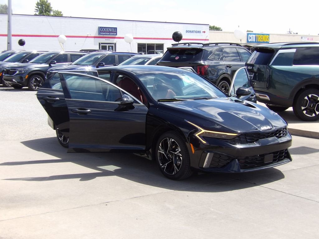 2026 Kia K5 GT-Line