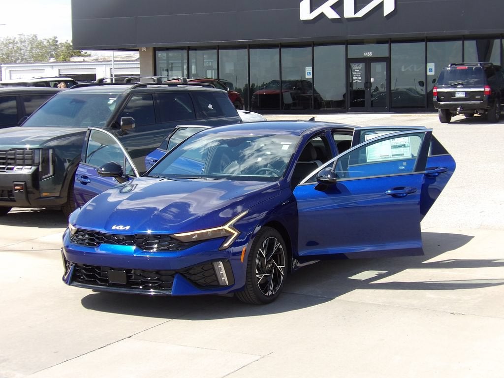 2026 Kia K5 GT-Line