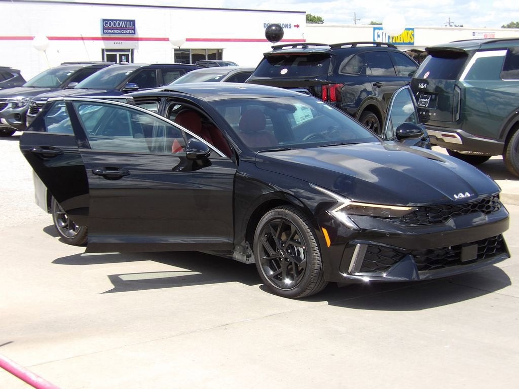 2026 Kia K5 GT-Line