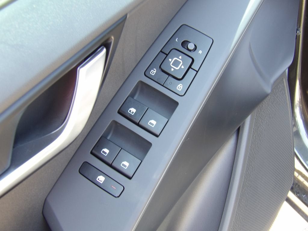 2026 Kia Niro LX