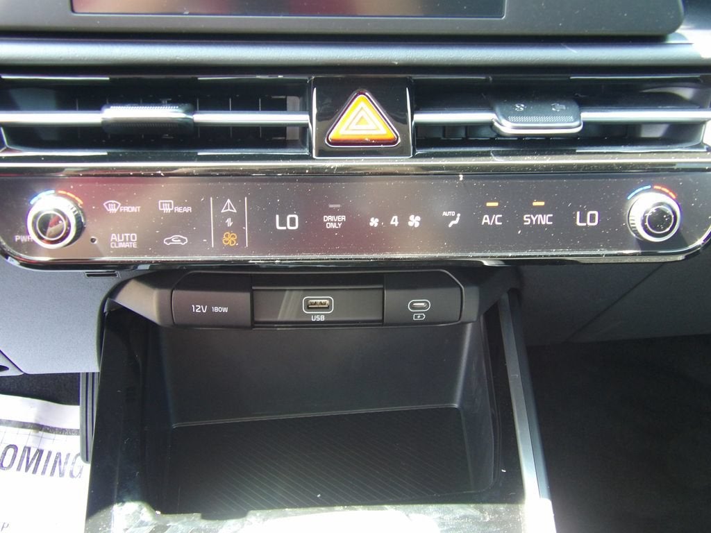 2026 Kia Niro LX