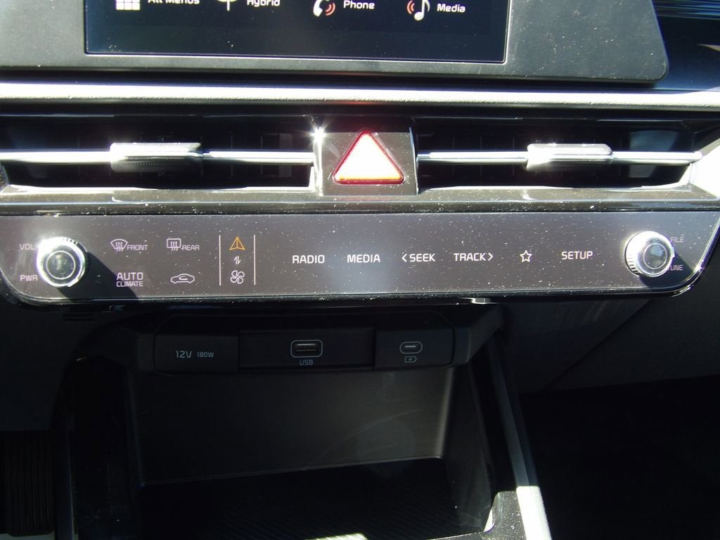 2026 Kia Niro LX