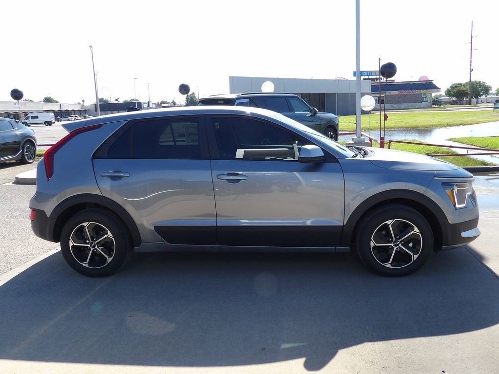 2026 Kia Niro LX
