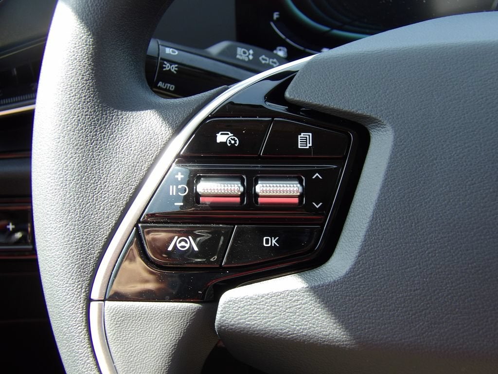 2026 Kia Niro LX