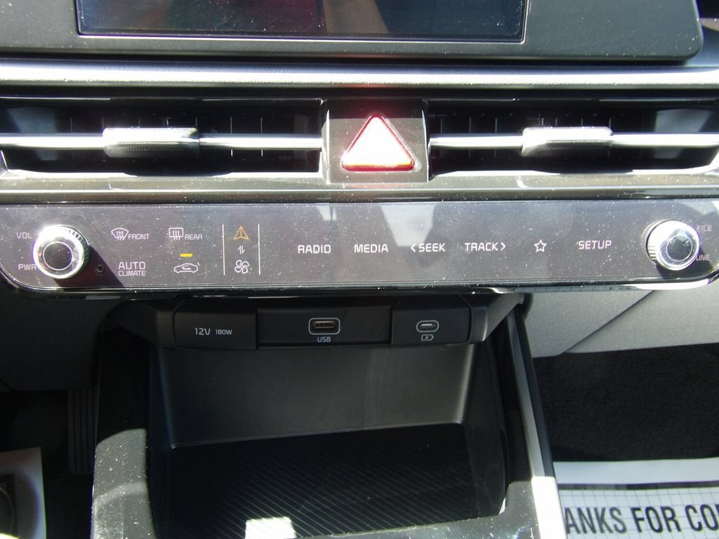 2026 Kia Niro LX