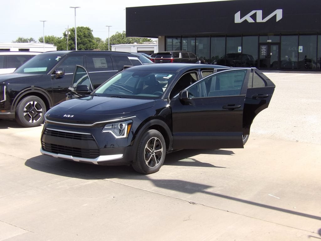 2026 Kia Niro LX