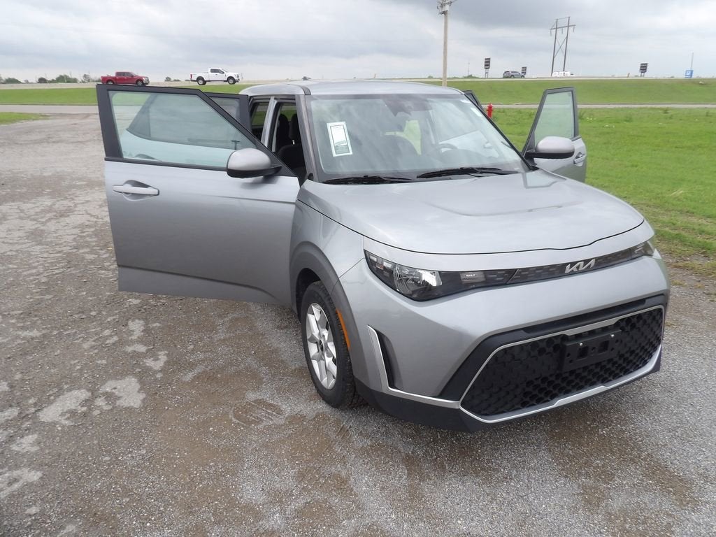 2024 Kia Soul LX