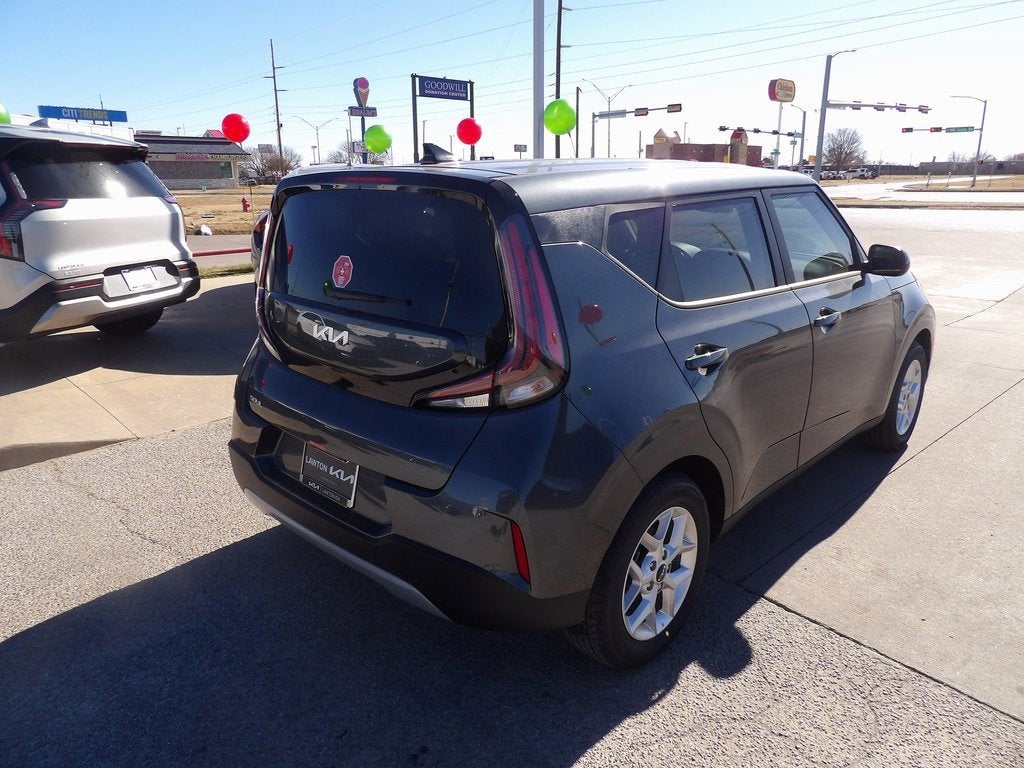 2025 Kia Soul LX
