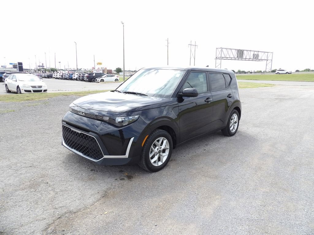 2024 Kia Soul LX