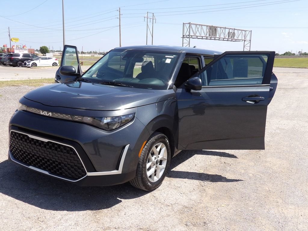 2024 Kia Soul LX
