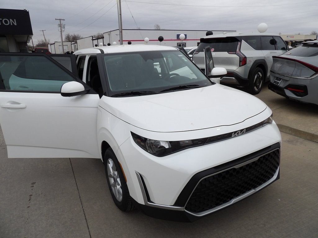 2025 Kia Soul LX
